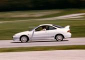 Ein Honda Integra "Type R", Mitzieher auf dem französischen Circuit du Laquais