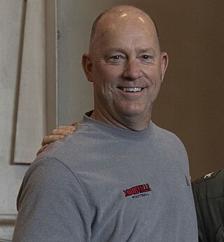 <span class="mw-page-title-main">Jeff Brohm</span> American football player and coach (born 1971)