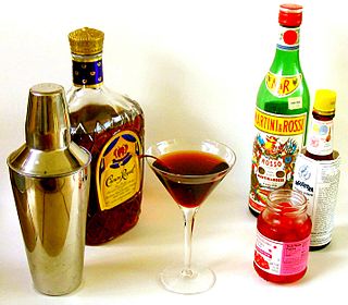 <span class="mw-page-title-main">Manhattan (cocktail)</span> Cocktail made with whiskey, sweet vermouth, and bitters