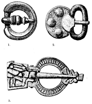 <span class="mw-page-title-main">Buckle</span> Mechanical device for fastening two loose ends