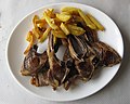 Chuletillas, daging domba muda yang diberi makan hanya dari susu induknya, dari Asturia, Spanyol