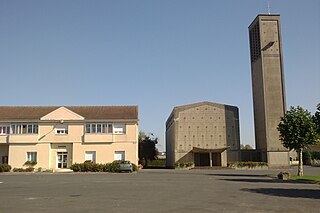 <span class="mw-page-title-main">Graignes-Mesnil-Angot</span> Commune in Normandy, France