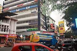 Shops in busy Swaraj Round in Thrissur city JJP 054.jpg