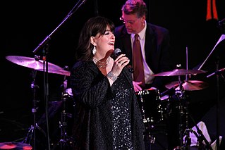 <span class="mw-page-title-main">Ann Hampton Callaway</span> American singer