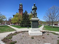 Statue and memorial to Civil War dead