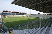 A view of the Tribuna Est and Curva Sud from the north-west quadrant. Ennio Tardini.JPG