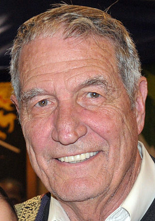 <span class="mw-page-title-main">Gene Stallings</span> American football player and coach (born 1935)