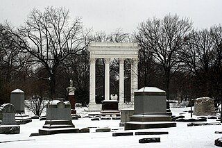 <span class="mw-page-title-main">Graceland Cemetery</span> Historic cemetery in Chicago, Illinois, US