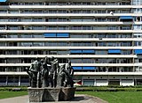 Koningspleinflat en Limburgs bevrijdingsmonument