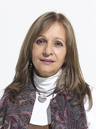 <span class="mw-page-title-main">Ángela Robledo</span> Colombian psychologist and politician