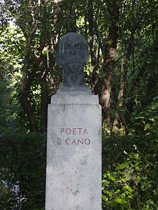 Busto de Leopoldo Cano