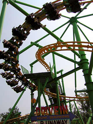 <span class="mw-page-title-main">Suspended Family Coaster</span> Roller coaster design by Vekoma