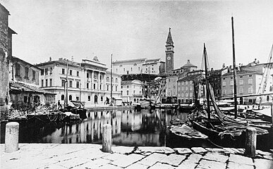 The docks before the platform of the square was made