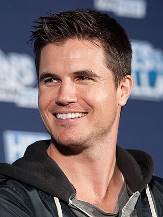 <span class="mw-page-title-main">Robbie Amell</span> Canadian actor and producer (born 1988)