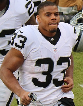 <span class="mw-page-title-main">DeAndré Washington</span> American football player (born 1993)