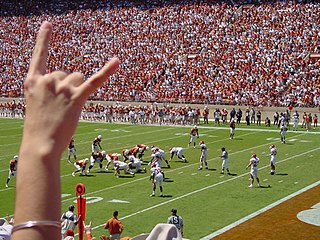 <span class="mw-page-title-main">Hook 'em Horns</span> Chant and hand gesture of the University of Texas at Austin