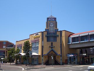 <span class="mw-page-title-main">Spit Junction, New South Wales</span> Suburb of Sydney, New South Wales, Australia