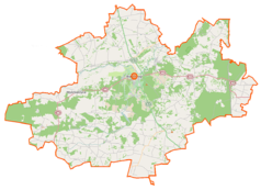 Mapa konturowa powiatu białobrzeskiego, blisko centrum u góry znajduje się punkt z opisem „Góry”