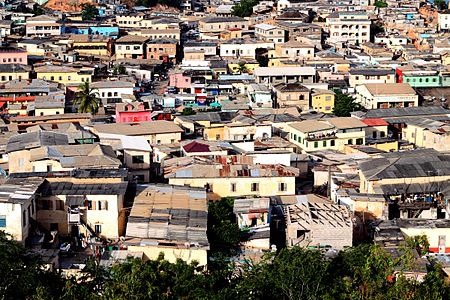 One of the old settlements in Cape Coast © Kobebigs