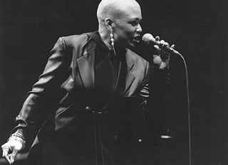 <span class="mw-page-title-main">Dee Dee Bridgewater</span> American jazz singer (born 1950)