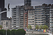 Français : Le Plongeur, Liège English: Le Plongeur sculpture, Liège