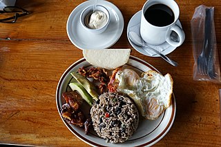 <span class="mw-page-title-main">Gallo pinto</span> Traditional dish from Nicaragua in Central America