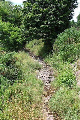 <span class="mw-page-title-main">Field Brook</span> River