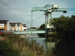 Pont levant sur la Sambre.