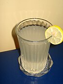 A glass of lemonade