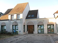 Villeneuve-sur-Auvers mairie.jpg