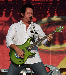 Steve Lukather guitarist