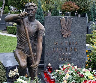 <span class="mw-page-title-main">Matija Ljubek</span> Croatian sprint canoeist (1953–2000)