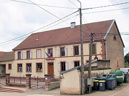 Gemeentehuis annex gemeenteschool