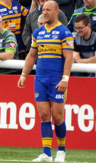 <span class="mw-page-title-main">Carl Ablett</span> Former England international rugby league footballer