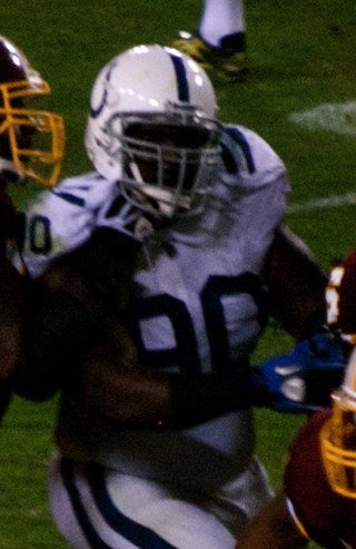 <span class="mw-page-title-main">Daniel Muir</span> American football player (born 1983)