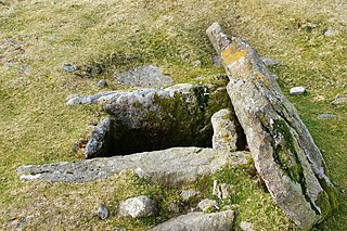 <span class="mw-page-title-main">Dartmoor kistvaens</span> Cists from the late Neolithic and early Bronze Age