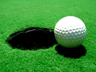 <span class="mw-page-title-main">Golf ball</span> Ball used in the sport of golf