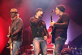 Todd Harrell, Brad Arnold en Matt Roberts, 28 januari, 2011