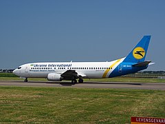 UR-GAO Ukraine International Airlines Boeing 737-4Z9 - cn 25147 pic4.JPG