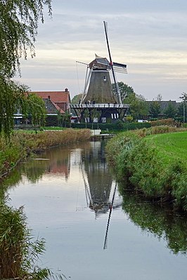 De Vrouwbuurstermolen aan de Oude Rij