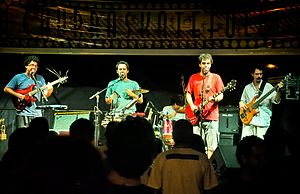 El Efecto live in at the 2012 Festival Recontagem in Contagem, Minas Gerais. From left to right: Bruno Danton, Tomás Rosati, Gustavo Loureiro, Pablo Barroso and Eduardo Baker.