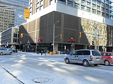 Intersection of Kent and Queen Streets. Ottawa Kent and Queen.jpg