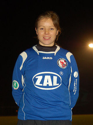 <span class="mw-page-title-main">Lisa-Marie Woods</span> Norwegian footballer (born 1984)