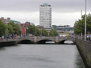 <span class="mw-page-title-main">O'Connell Bridge</span> Bridge over the River Liffey in Ireland