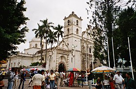 La cathédrale Saint-Michel-Archange (es) de Tegucigalpa.