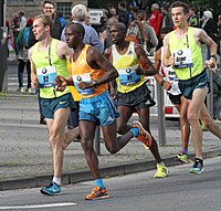 Paul Malakwen Kosgei (Nr. 91, hier beim Frankfurt-Marathon 2014) kam auf den siebten Platz