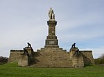 Collingwood Monument and Guns