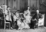 Thumbnail for File:Grand Duke Alexandr Mikhailovich with his family.jpg