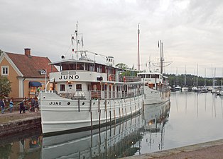 M/S Juno och M/S Diana i Motala hamn