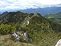 Monte Tombea, dorsale del monte Cortina e la Bocca di Cablone con la sottostante omonima Valle; a destra il monte Alpo di Bondone